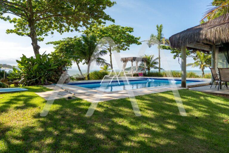 Casa pé na areia em Canajurê – exclusividade à beira-mar